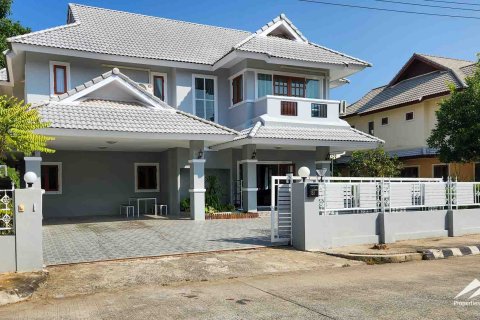 House in Chiang Mai, Thailand 4 bedrooms № 122830 - photo 2