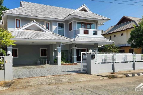 Maison à Chiang Mai, Thaïlande 4 chambres № 122830 - photo 2