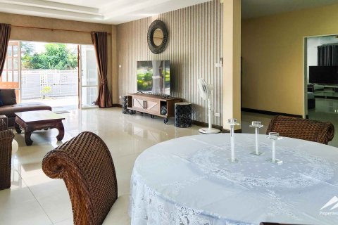 House in Chiang Mai, Thailand 4 bedrooms № 122830 - photo 13