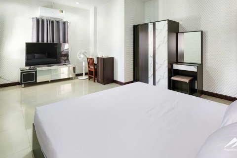 House in Chiang Mai, Thailand 4 bedrooms № 122830 - photo 17