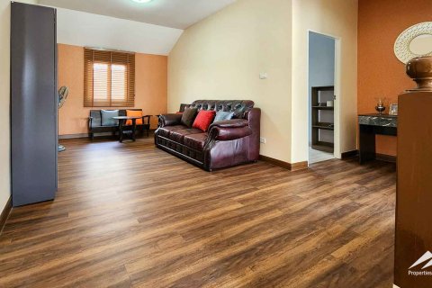 House in Chiang Mai, Thailand 4 bedrooms № 122830 - photo 21