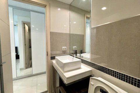 Condo in Pattaya, Thailand, 1 bedroom  № 122901 - photo 12