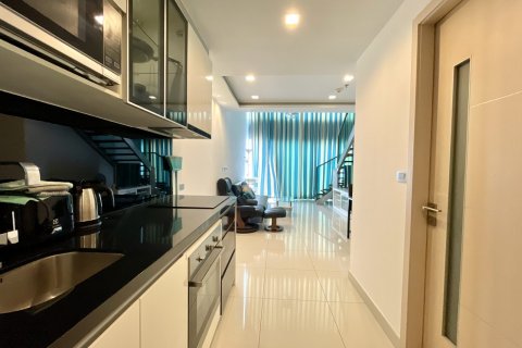 Condo in Pattaya, Thailand, 1 bedroom  № 122901 - photo 5