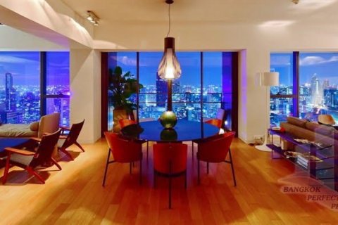 Condo in Sathon, Bangkok, Thailand, 2 bedrooms  № 132242 - photo 2