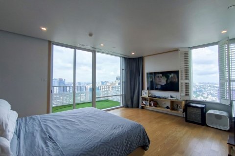 Condo in Watthana, Bangkok, Thailand, 5 bedrooms  № 132245 - photo 9