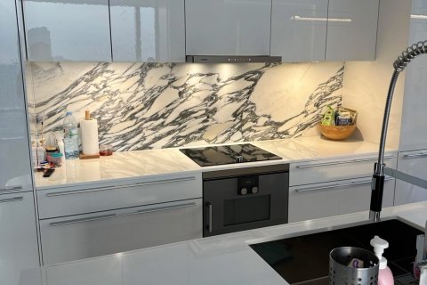 Кондоминиум с 2 спальнями в Сатхоне, Бангкок, Таиланд № 132246 - фото 9