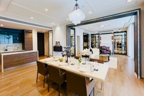 Condo in Pathum Wan, Bangkok, Thailand, 3 bedrooms  № 132247 - photo 7