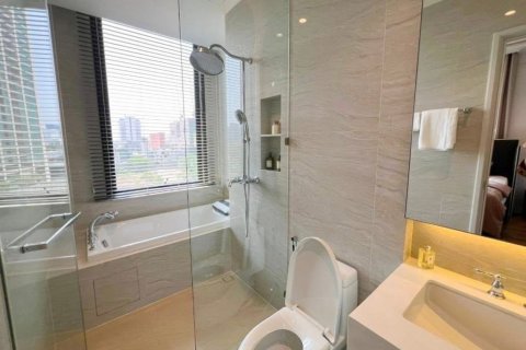 Condo in Pathum Wan, Bangkok, Thailand, 3 bedrooms  № 132247 - photo 11