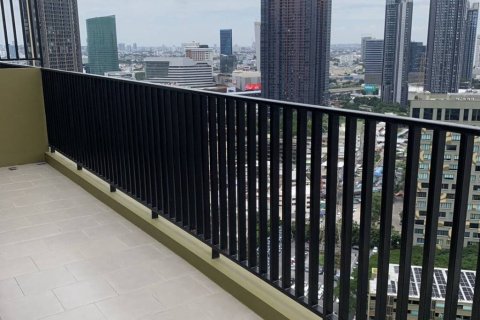 Condo in Bangkok, Thailand, 2 bedrooms  № 86262 - photo 10
