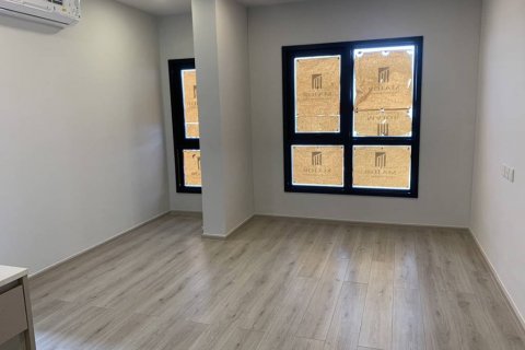 Condo in Bangkok, Thailand, 2 bedrooms  № 86262 - photo 1