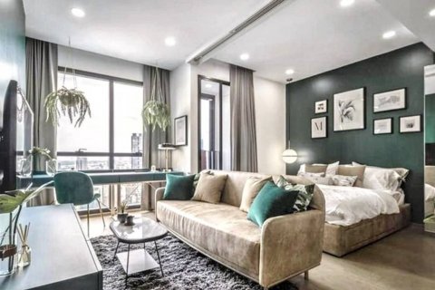 Condo in Bangkok, Thailand, 1 bedroom  № 86263 - photo 1