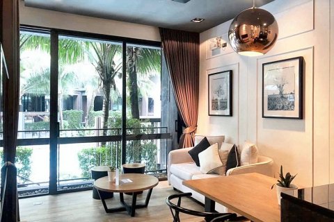 Кондоминиум с 2 спальнями в Раваи, Таиланд № 86136 - фото 1