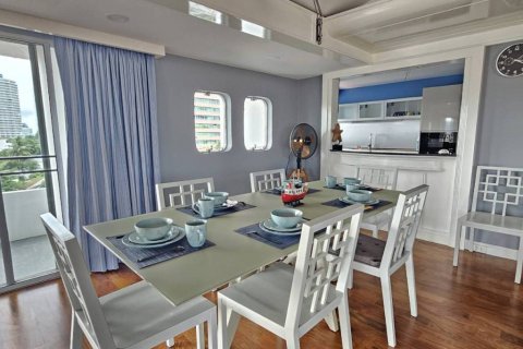 Кондоминиум с 3 спальнями в Хуа Хине, Таиланд № 86728 - фото 8