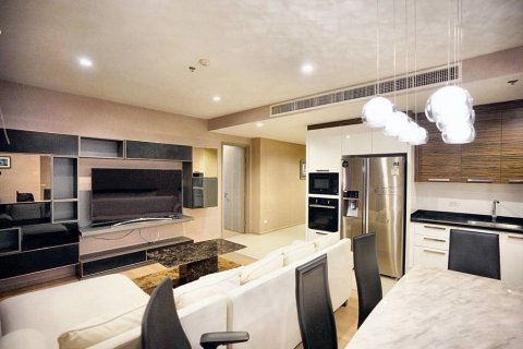 Condo in Bangkok, Thailand, 2 bedrooms  № 86723 - photo 4