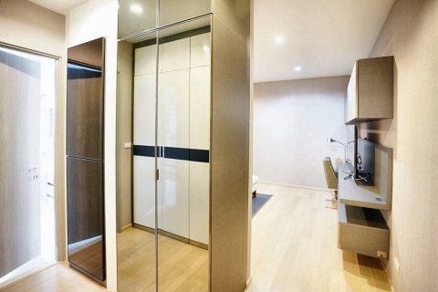 Condo in Bangkok, Thailand, 2 bedrooms  № 86723 - photo 6
