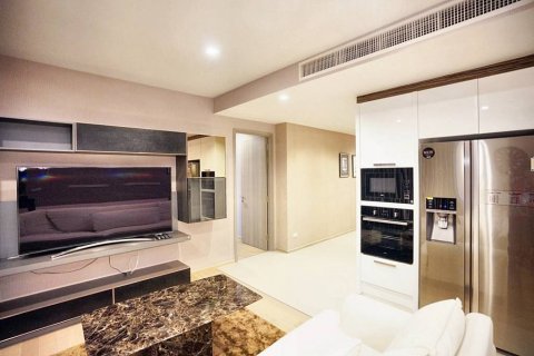 Condo in Bangkok, Thailand, 2 bedrooms  № 86723 - photo 3