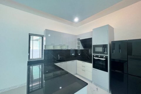 Вилла в Хуа Хине, Таиланд с 3 спальнями  № 124777 - фото 6