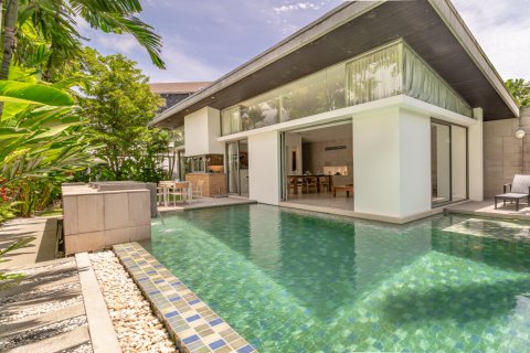 Villa in Phuket, Thailand 3 bedrooms № 124773 - photo 2