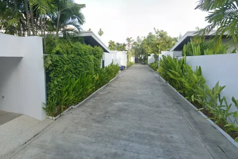 Villa in Phuket, Thailand 3 bedrooms № 124773 - photo 5