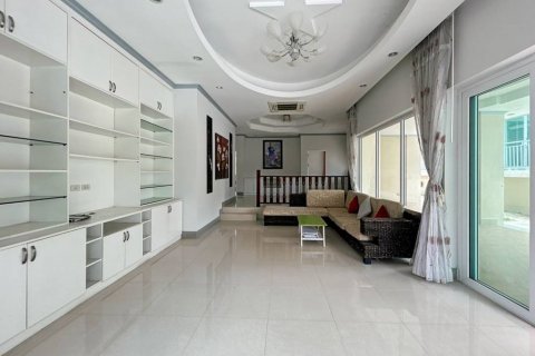 Вилла в Хуа Хине, Таиланд с 4 спальнями  № 101862 - фото 6