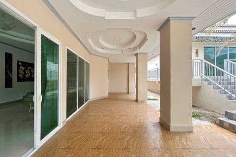 Вилла в Хуа Хине, Таиланд с 4 спальнями  № 101862 - фото 5