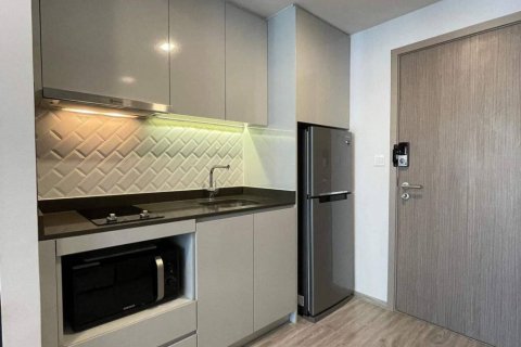 Condo in Bangkok, Thailand, 1 bedroom № 101861 - photo 4