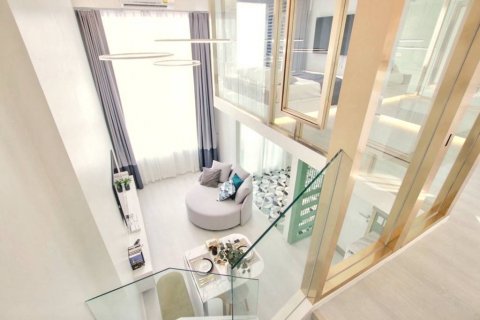 Condo à Bangkok, Thaïlande, 1 chambre № 116180 - photo 1