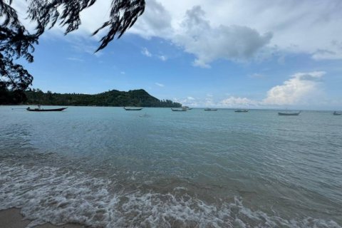 Land in Surat Thani, Thailand № 116178 - photo 2