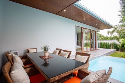 Villa in Hua Hin, Thailand 4 bedrooms № 116183 - photo 7