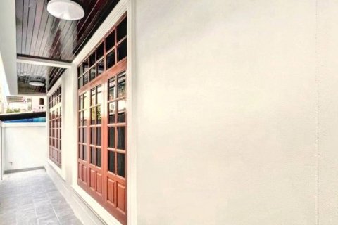 House in Bangkok, Thailand 4 bedrooms № 104203 - photo 4