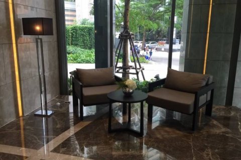 Condo in Bangkok, Thailand, 1 bedroom  № 144172 - photo 3