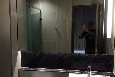 Condo in Bangkok, Thailand, 1 bedroom  № 144172 - photo 11