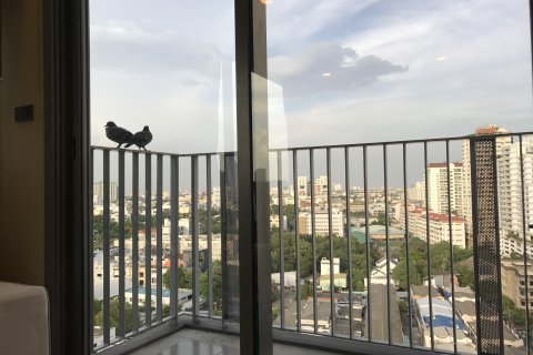 Condo in Bangkok, Thailand, 1 bedroom № 144173 - photo 1