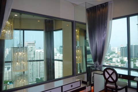 Condo à Bangkok, Thaïlande, 3 chambres  № 144170 - photo 8