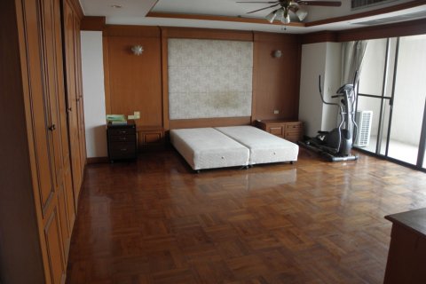 Condo à Bangkok, Thaïlande, 3 chambres  № 144171 - photo 4