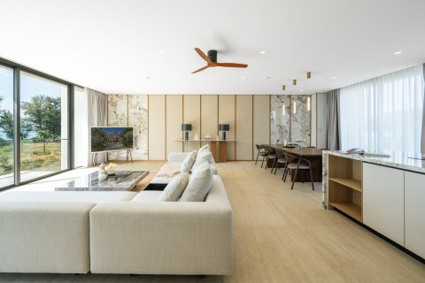 Townhouse in Bang Tao, Thailand 3 bedrooms № 70982 - photo 13