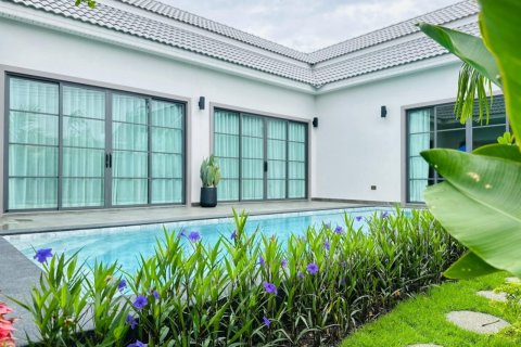 Дом в Паттайе, Таиланд с 3 спальнями  № 130101 - фото 4