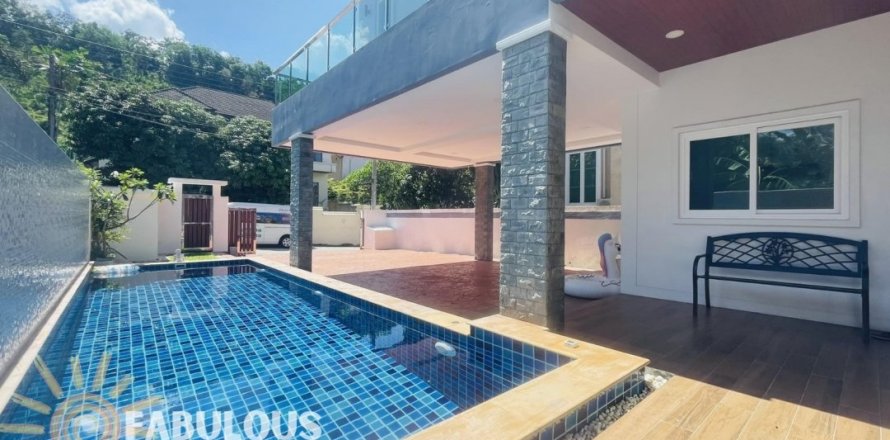 Вилла в Чалонге, Таиланд с 4 спальнями  № 81499