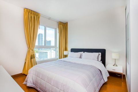 Кондоминиум с 2 спальнями в Бангкоке, Таиланд № 143901 - фото 5