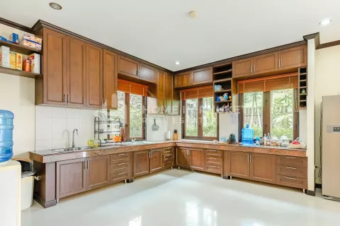 Дом в Кату, Таиланд с 6 спальнями  № 131254 - фото 9