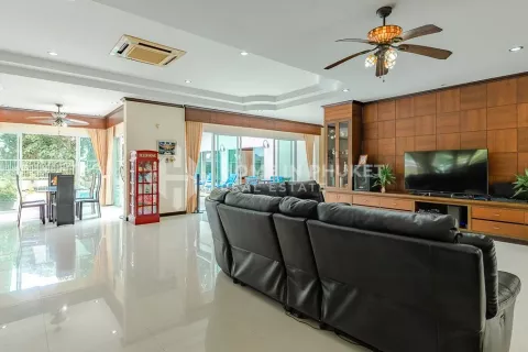 Дом в Кату, Таиланд с 6 спальнями  № 131254 - фото 5