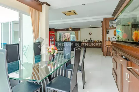 Дом в Кату, Таиланд с 6 спальнями  № 131254 - фото 6