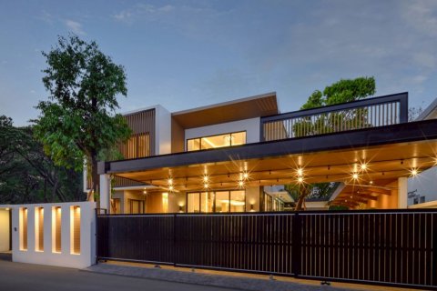 Villa in Chiang Mai, Thailand 4 bedrooms № 126740