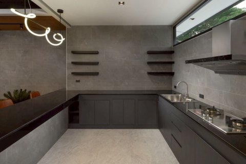 Вилла в Чиангмае, Таиланд с 4 спальнями  № 126740 - фото 10