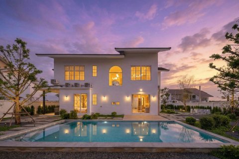 Villa in Chiang Mai, Thailand 4 bedrooms № 126742 - photo 27