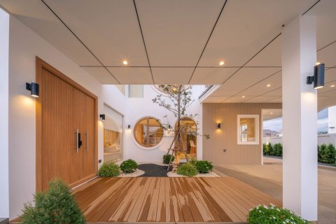 Villa in Chiang Mai, Thailand 4 bedrooms № 126742 - photo 29