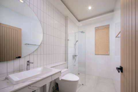 Villa in Chiang Mai, Thailand 4 bedrooms № 126742 - photo 11