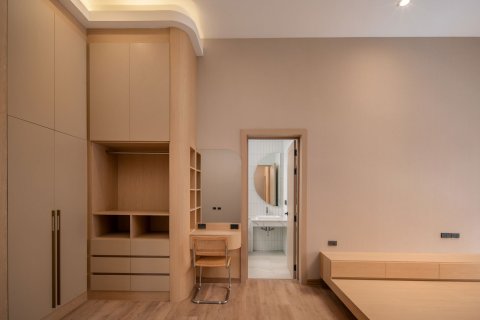 Villa in Chiang Mai, Thailand 4 bedrooms № 126742 - photo 18