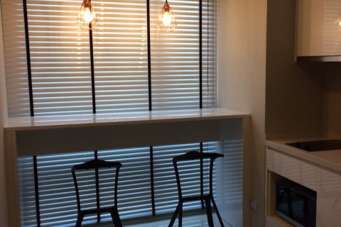 Кондоминиум с 1 спальней в Бангкоке, Таиланд № 143983 - фото 2