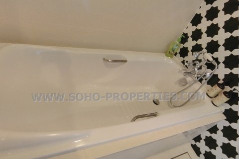 Condo à Bangkok, Thaïlande, 1 chambre  № 143987 - photo 12